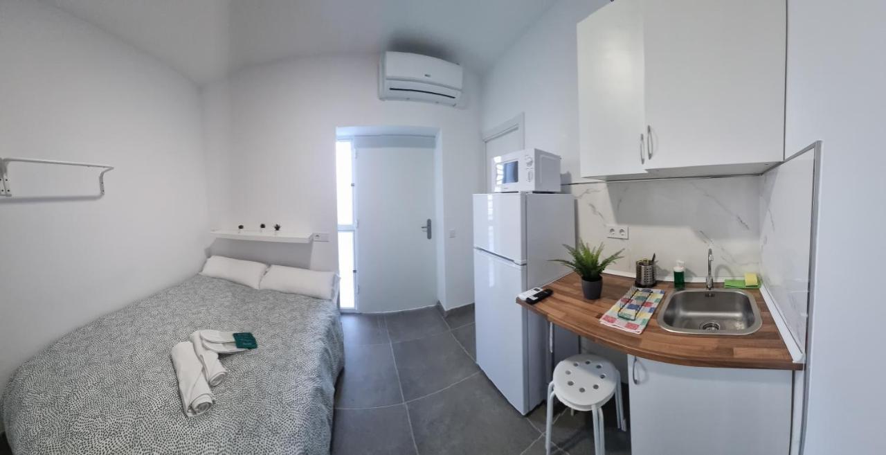Mini Estudio Jacuzzi Doble Sevilla "Poligono Industrial" Exterior foto